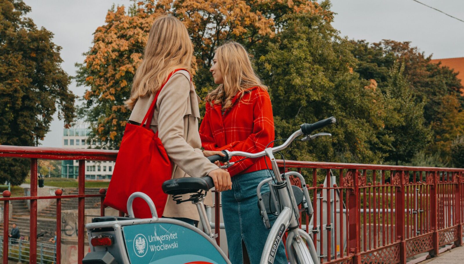 2021_studenci_fot.-Alina-Metelytsia_16-e1658921882650-1920×1094-2