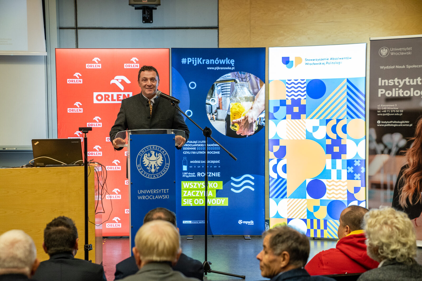 Prorektor Wieczorek na Kongresie Politologów